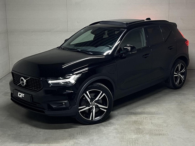 Volvo XC40 1.5 T5 Recharge R-Design Pano H K 360° ACC Autopilot