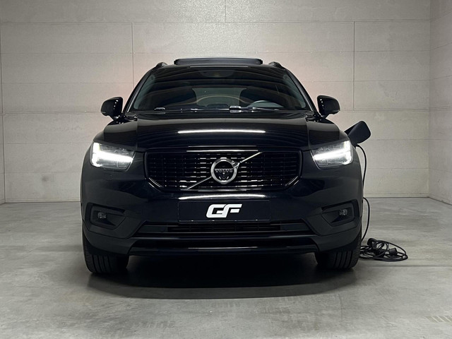 Volvo XC40 1.5 T5 Recharge R-Design Pano H K 360° ACC Autopilot