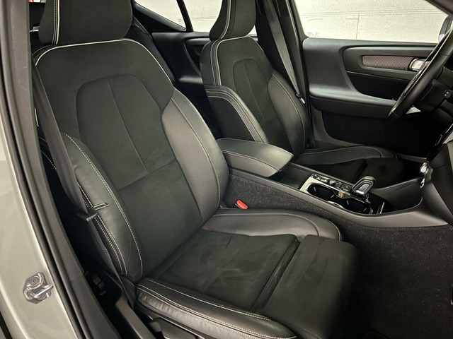 Volvo XC40 1.5 T5 Recharge R-Design Pano H K 360° ACC Autopilot