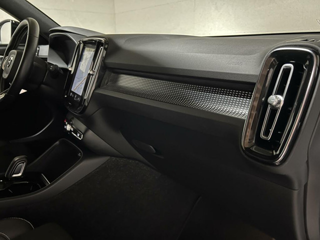 Volvo XC40 1.5 T5 Recharge R-Design Pano H K 360° ACC Autopilot