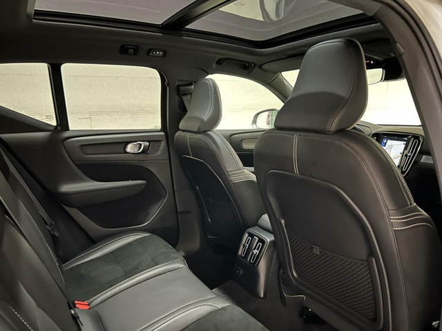 Volvo XC40 1.5 T5 Recharge R-Design Pano H K 360° ACC Autopilot