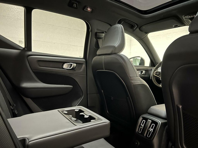 Volvo XC40 1.5 T5 Recharge R-Design Pano H K 360° ACC Autopilot