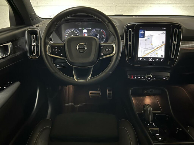 Volvo XC40 1.5 T5 Recharge R-Design Pano H K 360° ACC Autopilot