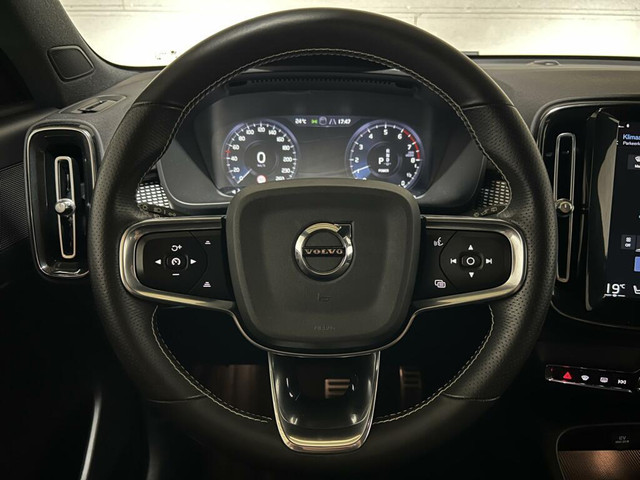 Volvo XC40 1.5 T5 Recharge R-Design Pano H K 360° ACC Autopilot