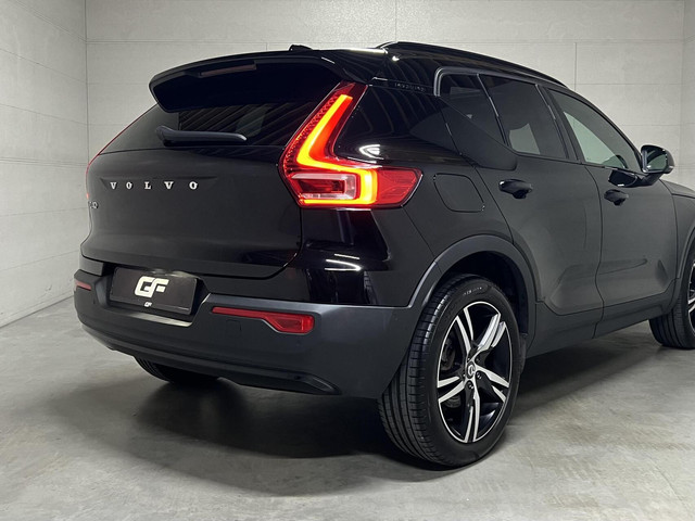 Volvo XC40 1.5 T5 Recharge R-Design Pano H K 360° ACC Autopilot