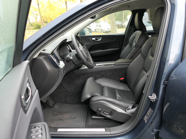 Volvo XC60 B4 AUT Inscription 12 MND garantie   Camera   Trekhaak   Stuurverwarming   Leer