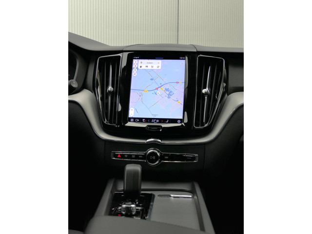 Volvo XC60 B4 AUT Inscription 12 MND garantie   Camera   Trekhaak   Stuurverwarming   Leer