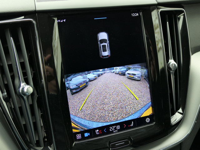 Volvo XC60 B4 AUT Inscription 12 MND garantie   Camera   Trekhaak   Stuurverwarming   Leer