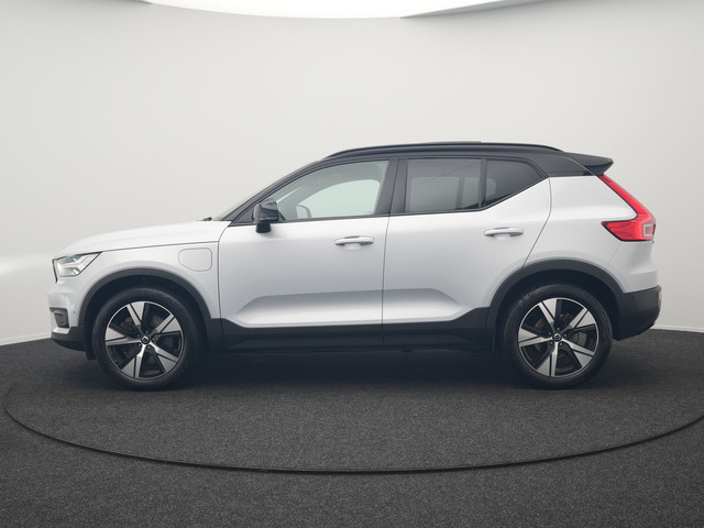 Volvo XC40 T4 Recharge R-Design Plug In Hybrid 211pk Dealer O.H PHEV | Panodak | Adaptive Cruise | 360 Camera | Alcantara Sportstoelen Memo