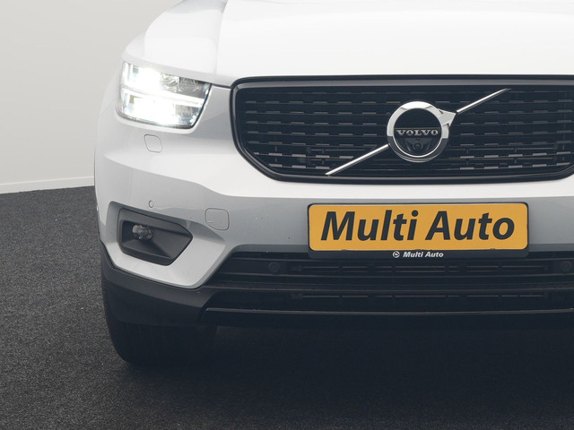 Volvo XC40 T4 Recharge R-Design Plug In Hybrid 211pk Dealer O.H PHEV | Panodak | Adaptive Cruise | 360 Camera | Alcantara Sportstoelen Memo