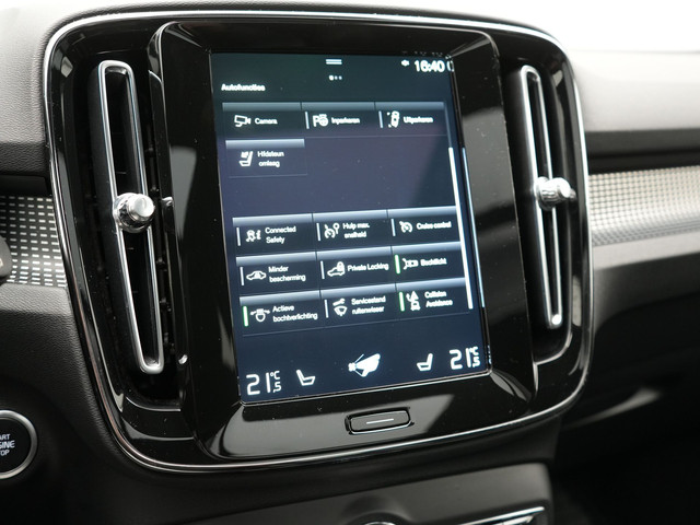 Volvo XC40 T4 Recharge R-Design Plug In Hybrid 211pk Dealer O.H PHEV | Panodak | Adaptive Cruise | 360 Camera | Alcantara Sportstoelen Memo