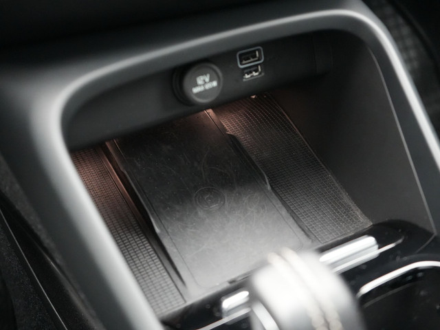 Volvo XC40 T4 Recharge R-Design Plug In Hybrid 211pk Dealer O.H PHEV | Panodak | Adaptive Cruise | 360 Camera | Alcantara Sportstoelen Memo