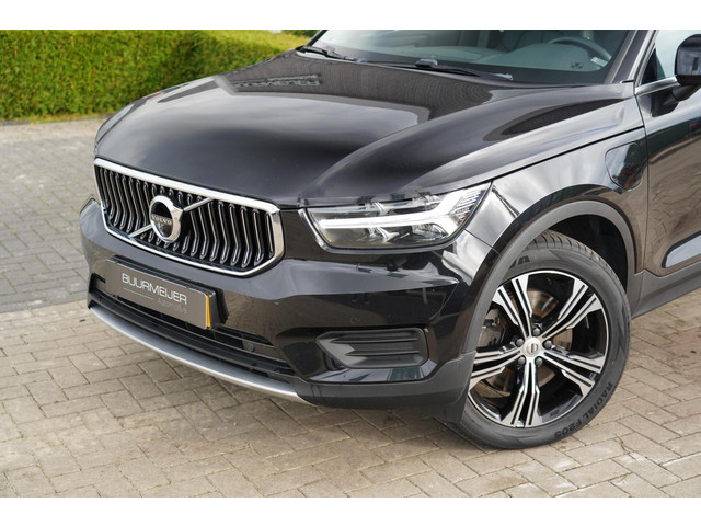 Volvo XC40 1.5 T5 Recharge Inscription | Dealer onderhouden | Harman Kardon | Elektrisch verstelbare voorstoelen | Panoramisch schuif kante