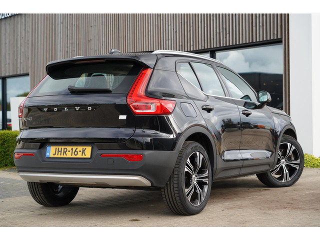 Volvo XC40 1.5 T5 Recharge Inscription | Dealer onderhouden | Harman Kardon | Elektrisch verstelbare voorstoelen | Panoramisch schuif kante