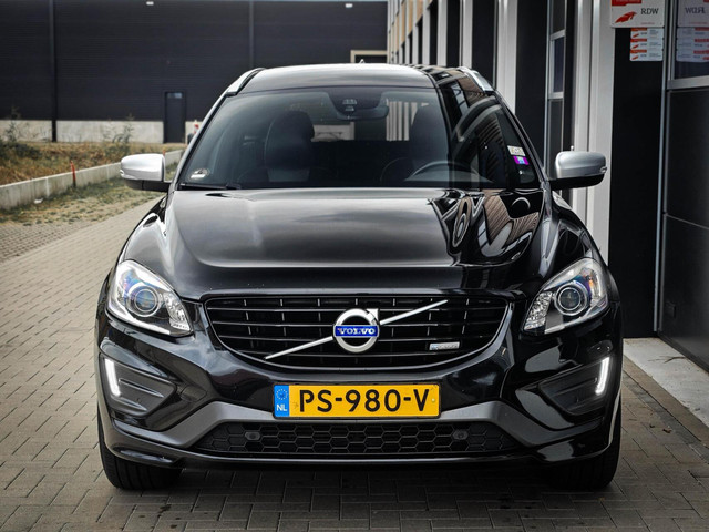 Volvo XC60 2.0 D4 R-Design | MEMORY | XENON | CRUISE | DAB |
