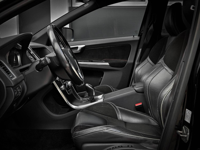 Volvo XC60 2.0 D4 R-Design | MEMORY | XENON | CRUISE | DAB |