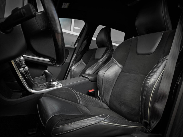 Volvo XC60 2.0 D4 R-Design | MEMORY | XENON | CRUISE | DAB |