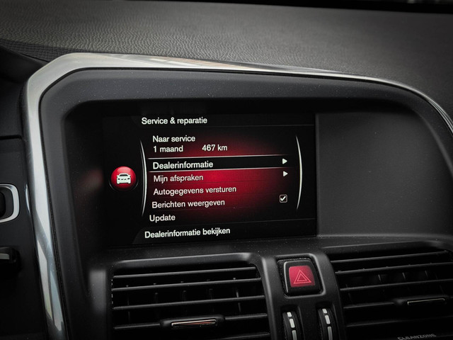 Volvo XC60 2.0 D4 R-Design | MEMORY | XENON | CRUISE | DAB |