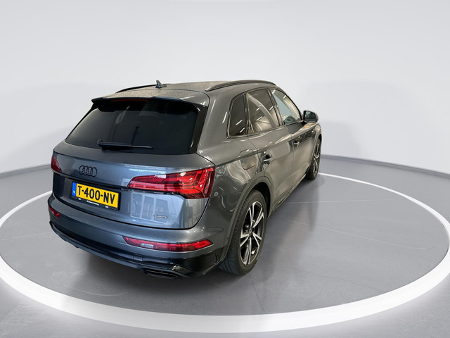 Audi Q5 50 TFSIe 299pk S-tronic S edition Competition · Apple Android Car Play · Luchtvering · Keyless · 360 Camera · Elek. Achterklep ·