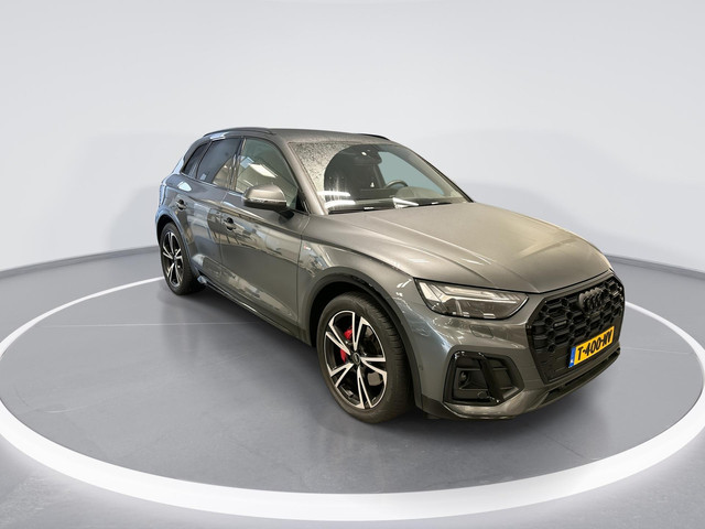 Audi Q5 50 TFSIe 299pk S-tronic S edition Competition · Apple Android Car Play · Luchtvering · Keyless · 360 Camera · Elek. Achterklep ·