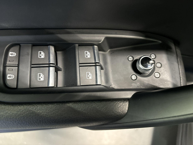 Audi Q5 50 TFSIe 299pk S-tronic S edition Competition · Apple Android Car Play · Luchtvering · Keyless · 360 Camera · Elek. Achterklep ·
