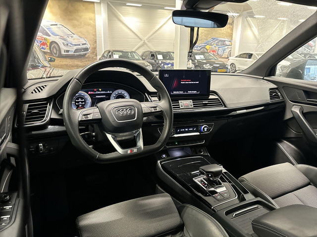 Audi Q5 50 TFSIe 299pk S-tronic S edition Competition · Apple Android Car Play · Luchtvering · Keyless · 360 Camera · Elek. Achterklep ·