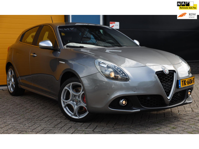 alfa-romeo-giulietta-1.4-turbo-qv-line---170-pk---aut---cognac-leder---navi---ecc---cruise-control---led---pdc---18-inc