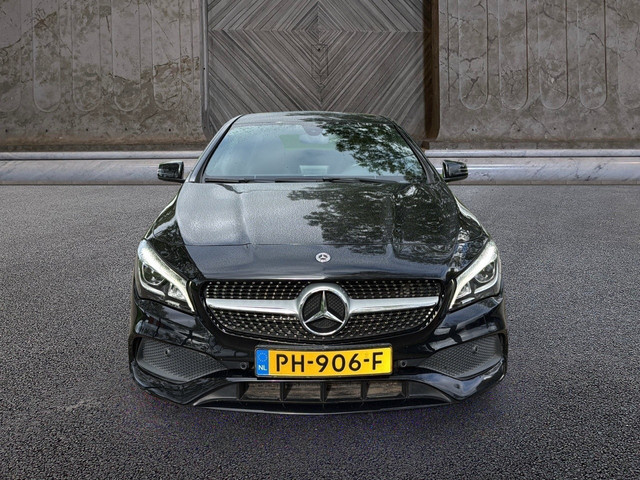 Mercedes-Benz CLA Shooting Brake 180 AMG Business Solution