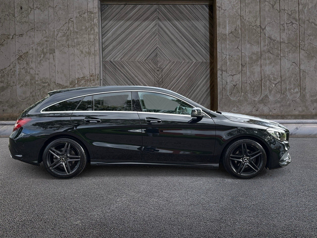 Mercedes-Benz CLA Shooting Brake 180 AMG Business Solution