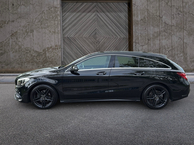 Mercedes-Benz CLA Shooting Brake 180 AMG Business Solution