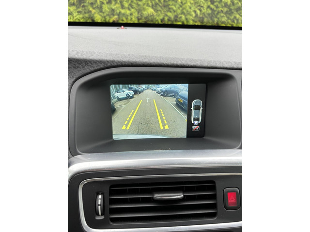 Volvo S60 T4 Summum | Camera | Schuif-kanteldak | Voorruitverwarming