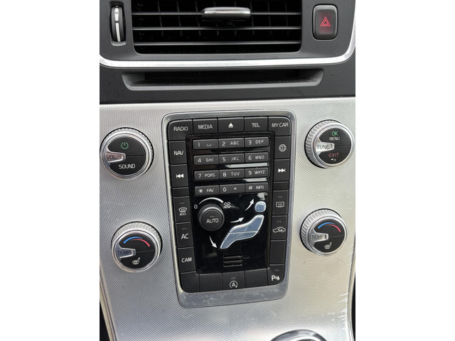 Volvo S60 T4 Summum | Camera | Schuif-kanteldak | Voorruitverwarming