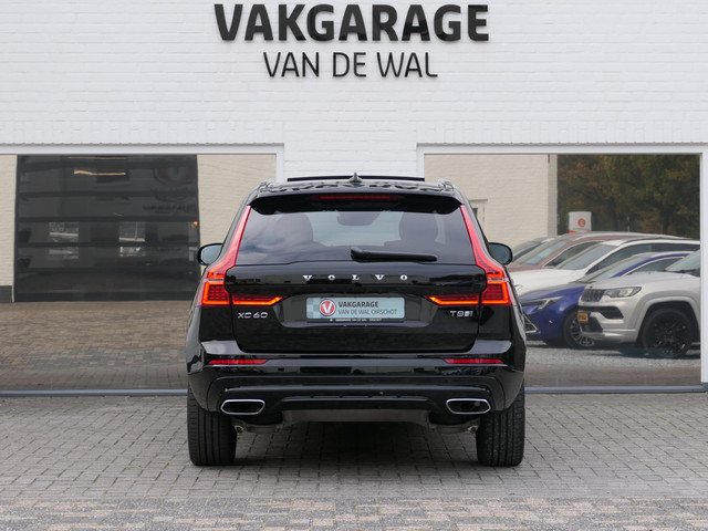 Volvo XC60 2.0 Recharge T8 AWD R-Design | Luchtvering | Black optic | Panoramadak | Head-up display | Harman Kardon | Full LED | Stuur- Sto