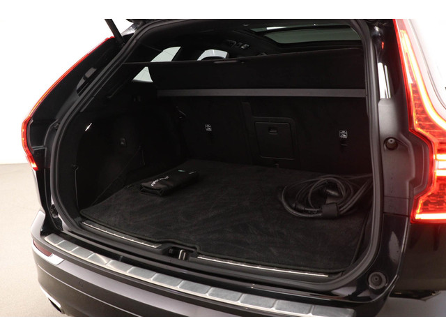 Volvo XC60 2.0 T8 Twin Engine AWD Inscription | HEAD UP | BOWERS & WILKINS | PANORAMADAK | 360 CAMERA | TREKHAAK | 22