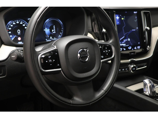 Volvo XC60 2.0 T8 Twin Engine AWD Inscription | HEAD UP | BOWERS & WILKINS | PANORAMADAK | 360 CAMERA | TREKHAAK | 22