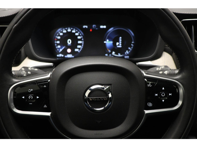 Volvo XC60 2.0 T8 Twin Engine AWD Inscription | HEAD UP | BOWERS & WILKINS | PANORAMADAK | 360 CAMERA | TREKHAAK | 22