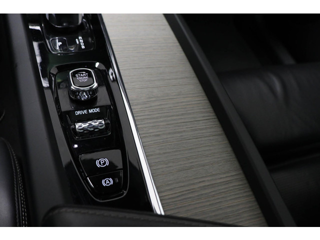 Volvo XC60 2.0 T8 Twin Engine AWD Inscription | HEAD UP | BOWERS & WILKINS | PANORAMADAK | 360 CAMERA | TREKHAAK | 22