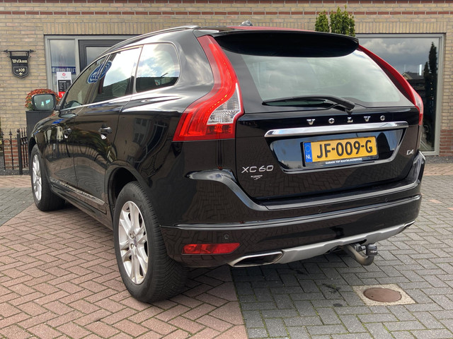 Volvo XC60 2.0 D4 FWD Ocean Race | Trekhaak | Leder | Elek. stoelen