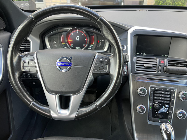 Volvo XC60 2.0 D4 FWD Ocean Race | Trekhaak | Leder | Elek. stoelen
