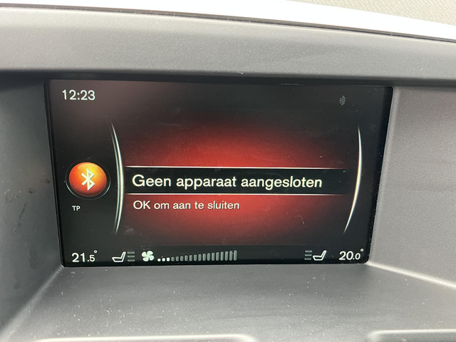 Volvo XC60 2.0 D4 FWD Ocean Race | Trekhaak | Leder | Elek. stoelen