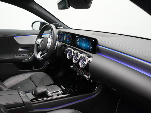 Mercedes-Benz CLA Shooting Brake 250 e AMG Plug In Hybrid 218pk Dealer O.H PHEV | Trekhaak Af Fabriek | Panodak | Burmester Sound | Adaptive Cruis