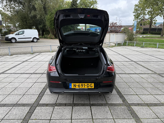 Mercedes-Benz CLA Shooting Brake 180 Aut. Business Sol. Luxury | Leder Sport | Sfeer Verlichting | 18inch |