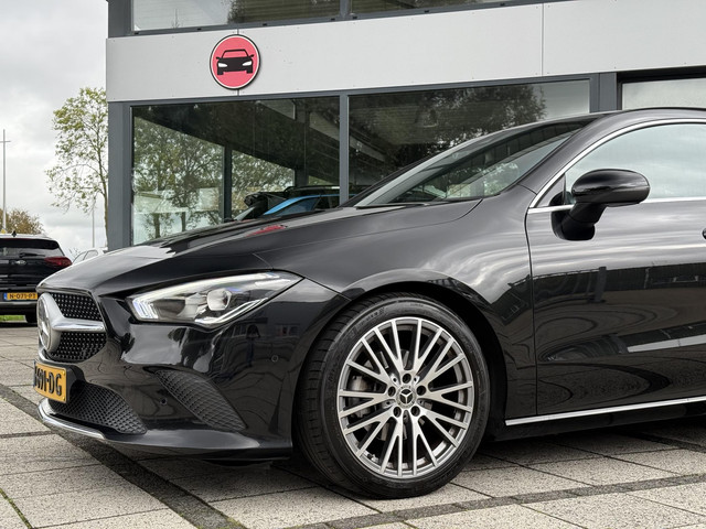 Mercedes-Benz CLA Shooting Brake 180 Aut. Business Sol. Luxury | Leder Sport | Sfeer Verlichting | 18inch |