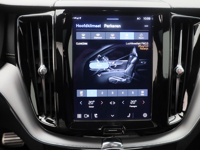 Volvo XC60 2.0 Recharge T6 AWD R-Design | PANO | CAMERA | ADAPTIVE | B&W | MEMORY | LUCHTVERING | STOEL- EN STUURVERW. | TREKHAAK