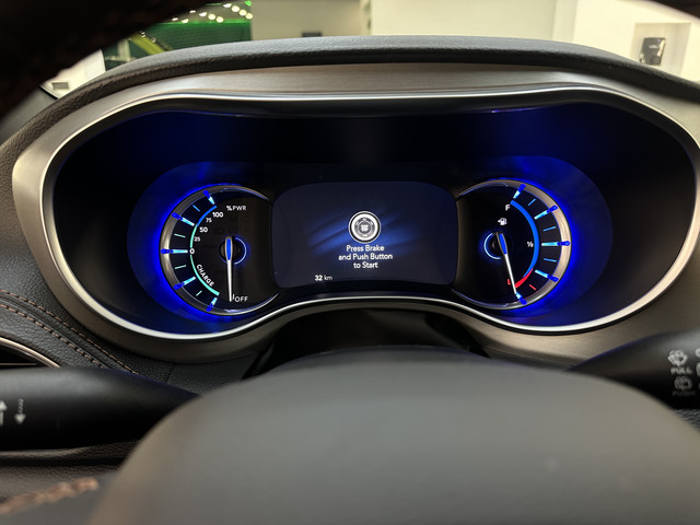 Chrysler Voyager 3.6 Plug-in Hybride PINNACLE