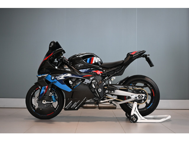 bmw-m-1000-rr-competition