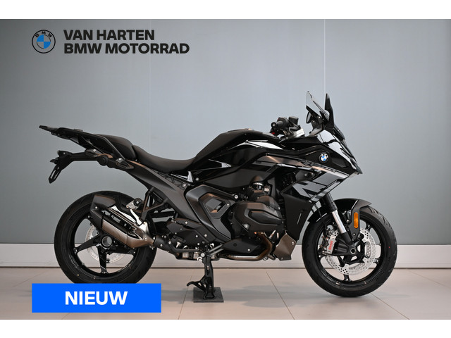bmw-r-1300-rs-triple-black