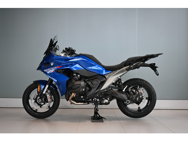 bmw-r-1300-rs-racing-blue