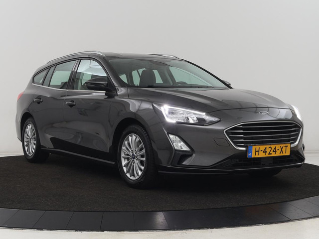 ford-focus-1.0-ecoboost-titanium---trekhaak---carplay---navigatie---keyless---full-led---parkeerhulp---climate-control---cruise-control