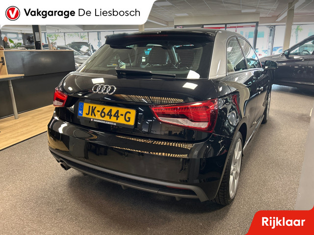 Audi A1 1.0 TFSI Sport Pro Line S   leder-alcantara  parkeersensoren v+a   Bose   Xenon